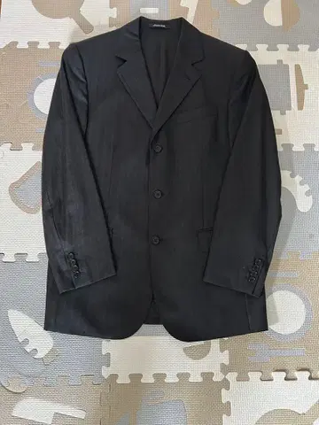 Ermenegildo Zegna Electa 비즈니스 정장 클리닝 완료