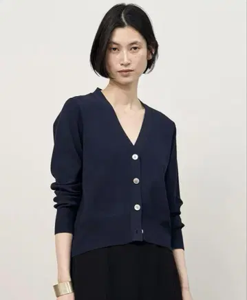 소쥬 V넥 숏 니트 가디건 네이비