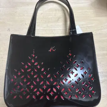키타무라 K2 핸드백 미니 토트백 에나멜 블랙/레드