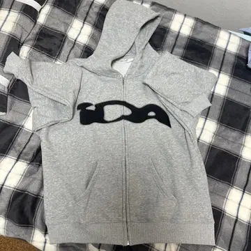 ida sply 후드티