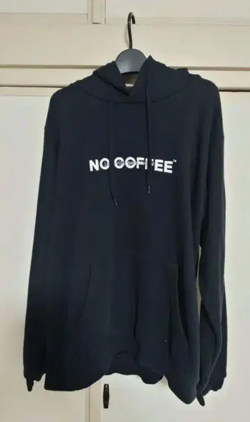 노커피 x 글로벌 워크 콜라보 풀오버 후드티 블랙
