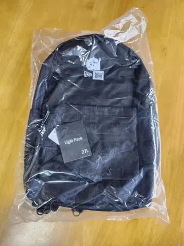 치이카와 NEW ERA Light Pack 27L 블랙 백