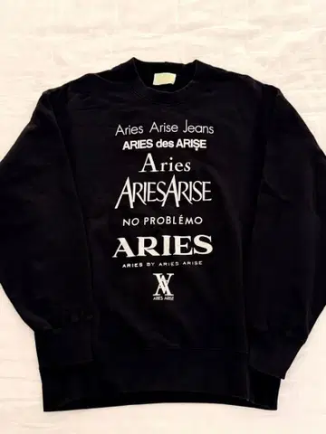 ARIES 맨투맨 Black 이탈리아제