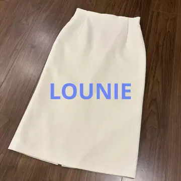 [컨디션 최상] LOUNIE 아이보리 타이트 스커트