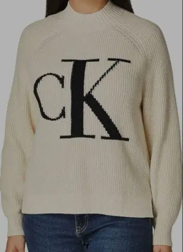 CALVIN KLEIN JEANS 로고 니트 크림색