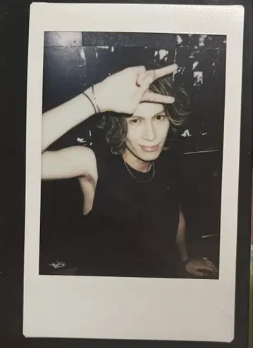 ViViD 폴라로이드 RYOGA 1장