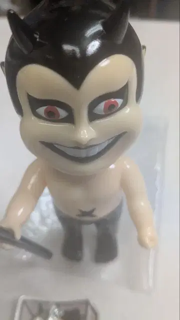 블랙 펄스 펑크 드렁커스 AITSU HD