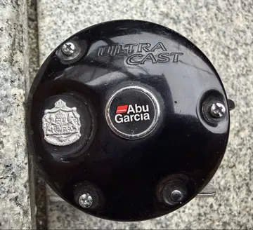 Abu Garcia ULTRA CAST 베이트 낚시릴 4600c