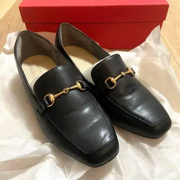 오리엔탈 트래픽 점프 가능한 펌프스 24cm