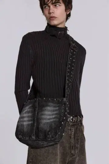 Jaded London 스터드 백