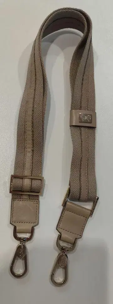 힌드마치 베이지 스트라이프 숄더 스트랩