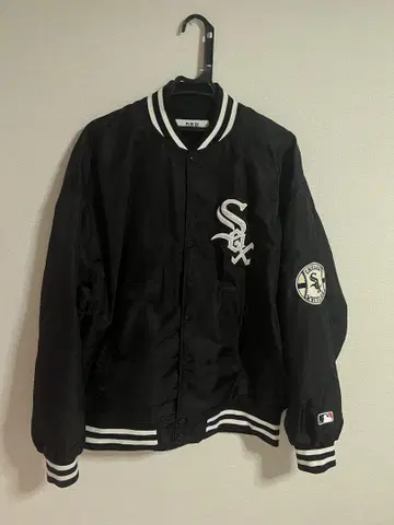 시카고 화이트삭스 바시티 자켓 블랙