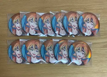 18TRIP 에이트리 캔뱃지 이십오타쿠 아쿠타