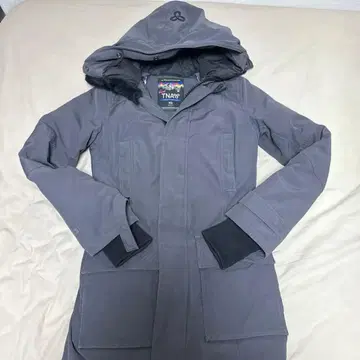 Aritzia TNA 다운 자켓 XS 그레이