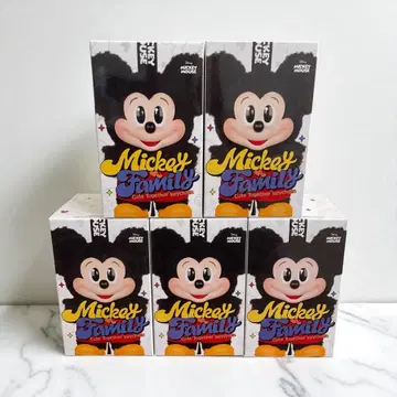 Mickey Family 키링 1상자
