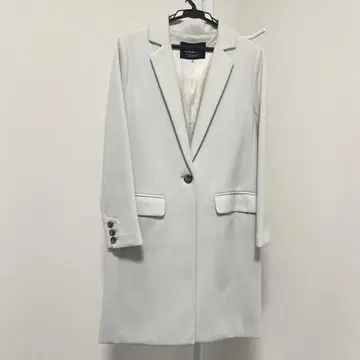 JUSGLITTY 페일 컬러 화이트 계열 체스터 코트