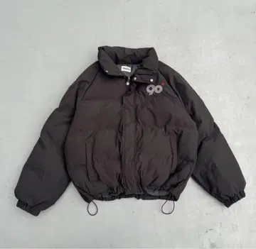 9090 Logo Rich Puffer Jacket Black