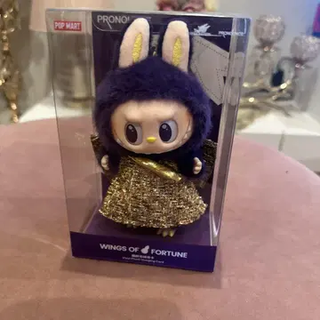 POP MART WINGS OF FORTUNE 봉제 인형
