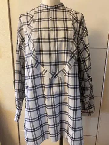 HYKE 체크 무늬 긴팔 셔츠