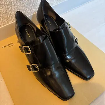 RANDA 블랙 더블 버클 슈즈