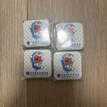 도라에몽 캔뱃지