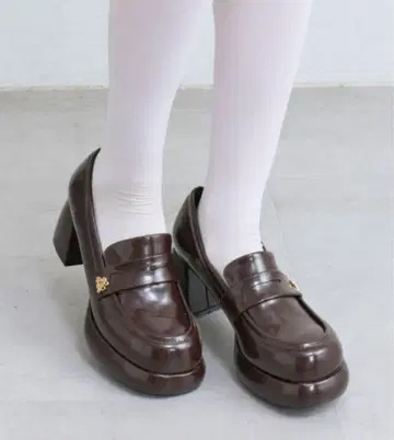 [ OLIVE des OLIVE ] 엠블럼 로퍼 브라운 S 사이즈
