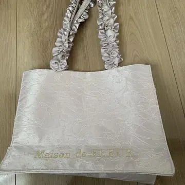 Maison de FLEUR 프릴 토트백