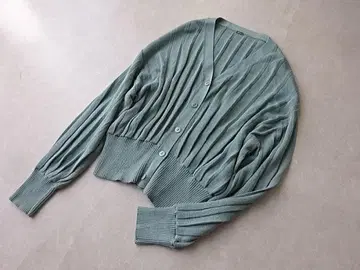 미라 오웬 니트 가디건