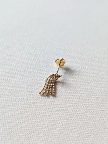 코코슈닉 귀걸이 (한쪽/왼쪽 귀용)