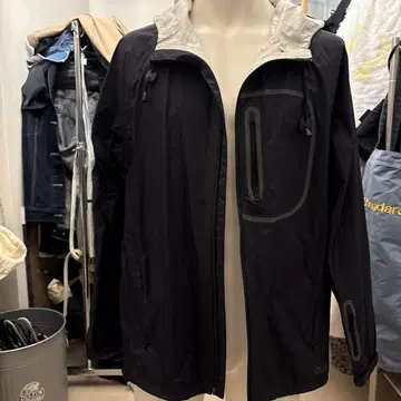 경량 나일론 자켓 블랙