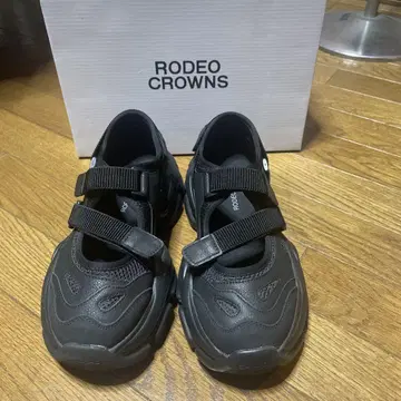 로데오 크라운즈