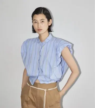 투데이풀 퍼프 숄더 컴팩트 셔츠