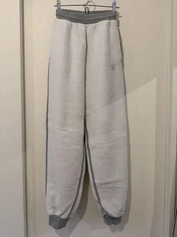 adidas 플리스 스웨트 팬츠 화이트 XXS