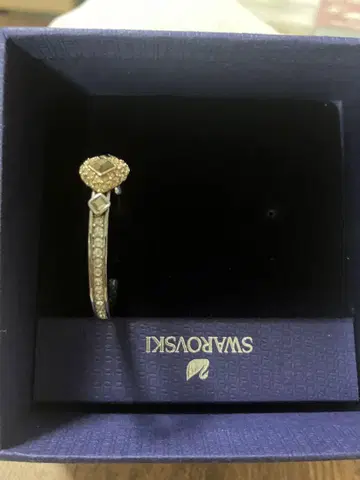 Swarovski 스톤 부착 반지