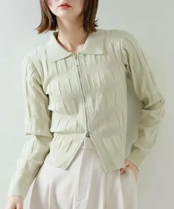 마조리카 플리츠 컴팩트 가디건