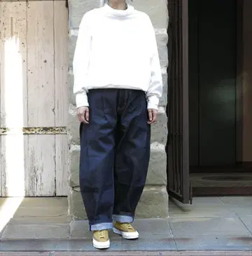 [ EEL products ] ST JEANS 사이드턱 청바지 S