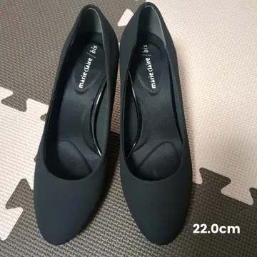 마리끌레르 블랙 펌프스 22.0cm