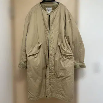 티티카카 베이지 모즈 코트 후드 없음