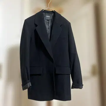 ZARA 블랙 테일러드 자켓 사이즈 XS 빅 사이즈