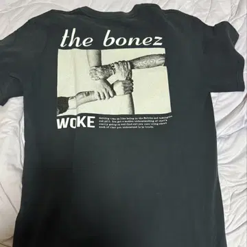 The BONEZ WOKE 티셔츠