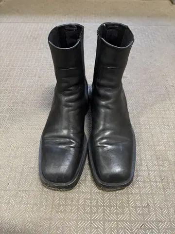 질샌더 FW22 첼시 부츠 스퀘어토