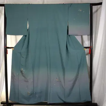 기모노 호몬기 스와토 자수 성인식 졸업식 결혼식