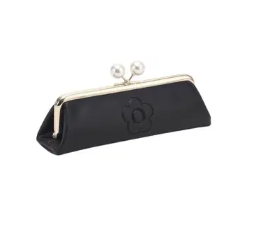 MARY QUANT 엠보싱 데이지 펄 가마구치 펜 케이스