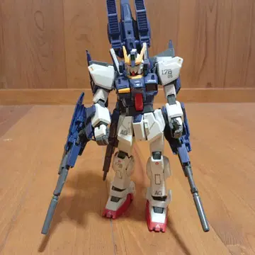 MG 1/100 빌드 건담 Mk-II