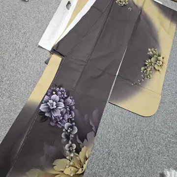 모던 계열! 후리소데 재단 완료 미사용 새상품