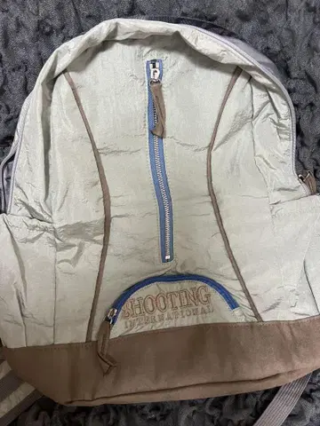백팩