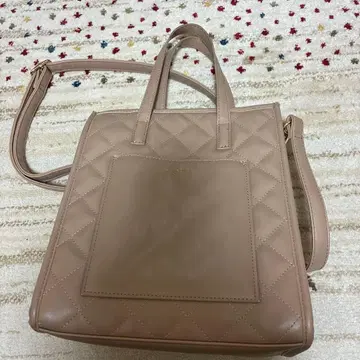 베이지 퀼팅 숄더백