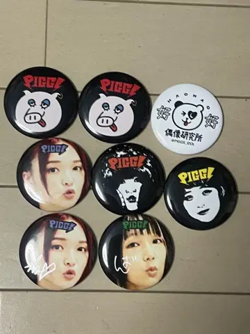 PIGGS 캔뱃지 묶음 판매