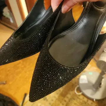 MICHAEL KORS 블랙 비쥬 앵클 스트랩 펌프스