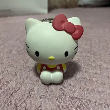 헬로키티 스트랩 볼체인 포함